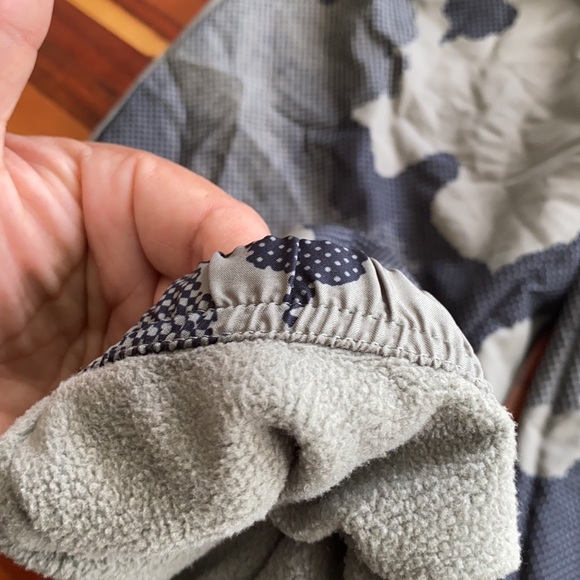 Under Armor Thermal Pants - Picture 4 of 4